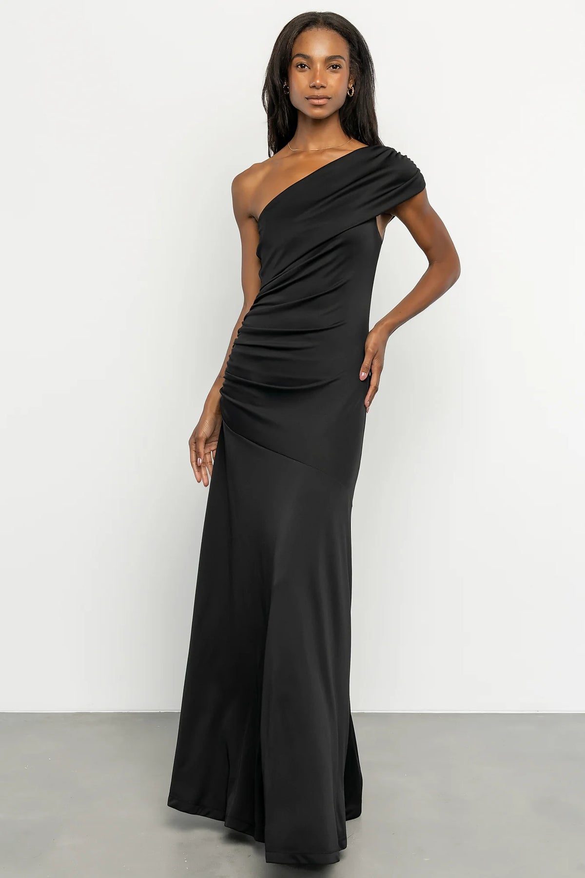 Leon One Shoulder Gown | Black