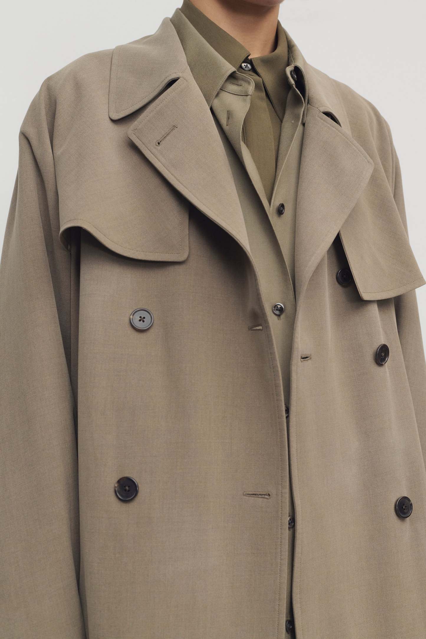 Rhydian Coat in Wool and Silk