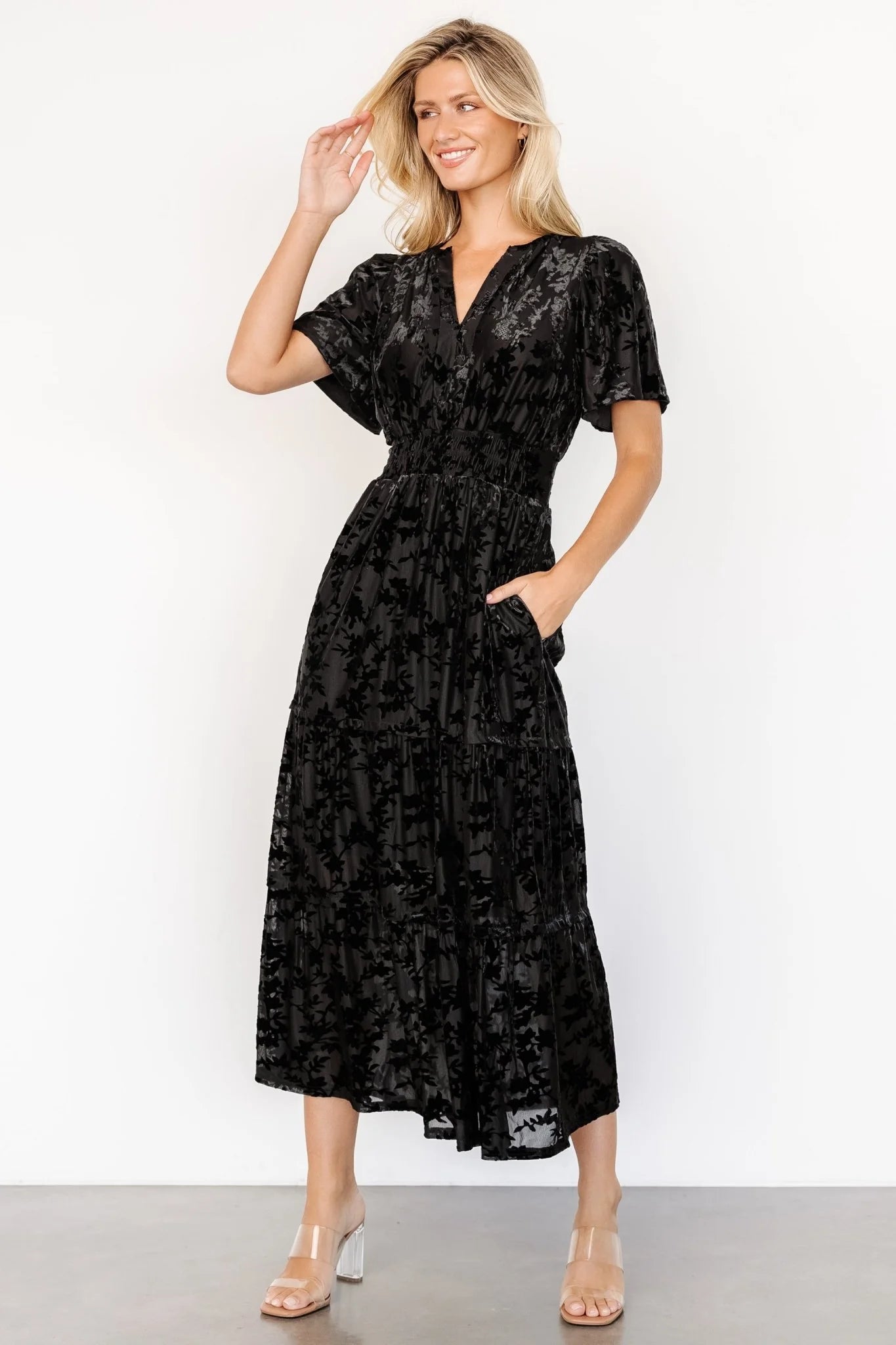 Bronwyn Velvet Dress | Black