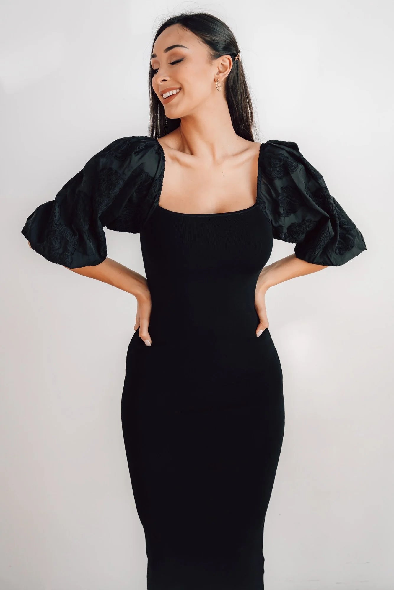 Weyland Bodycon Midi Dress | Black