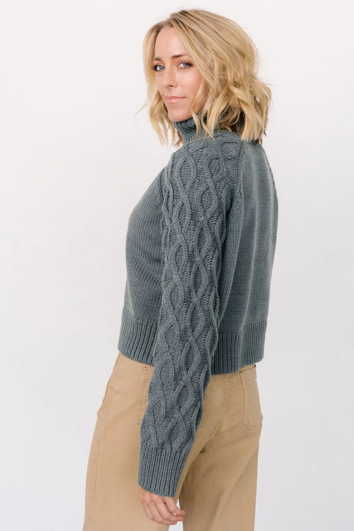 Vonn Turtleneck Sweater | Winter Green