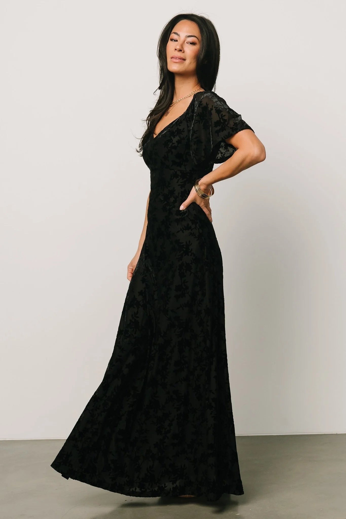 Everley Velvet Maxi Dress | Black