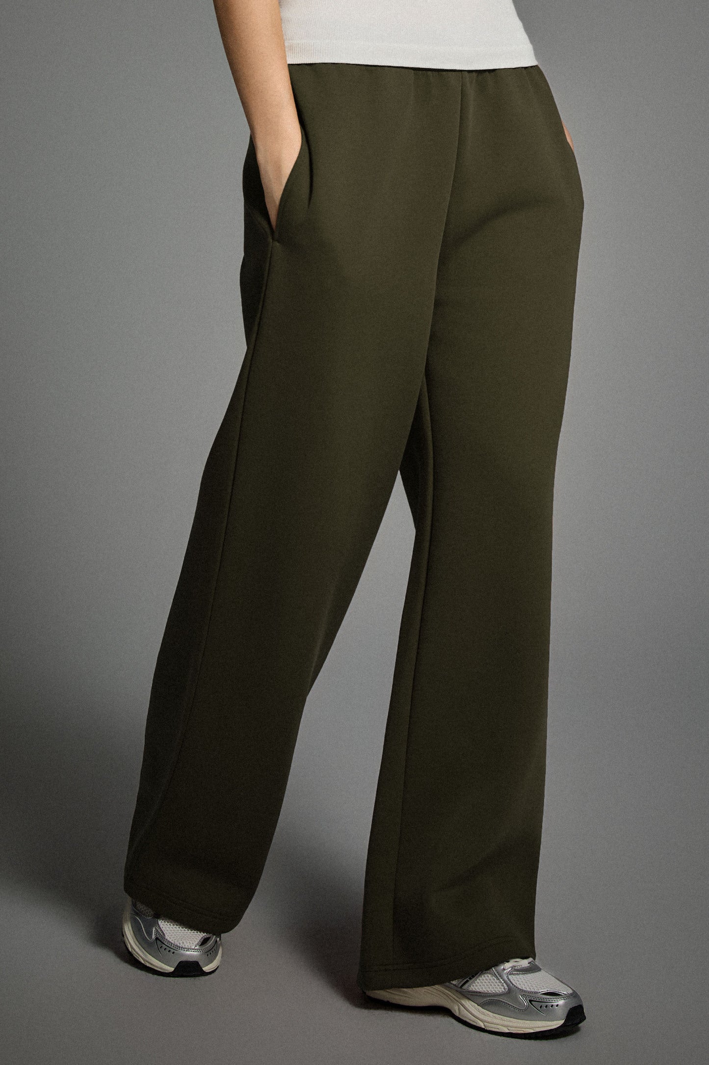 Air Layer Wide-Leg Sweatpants