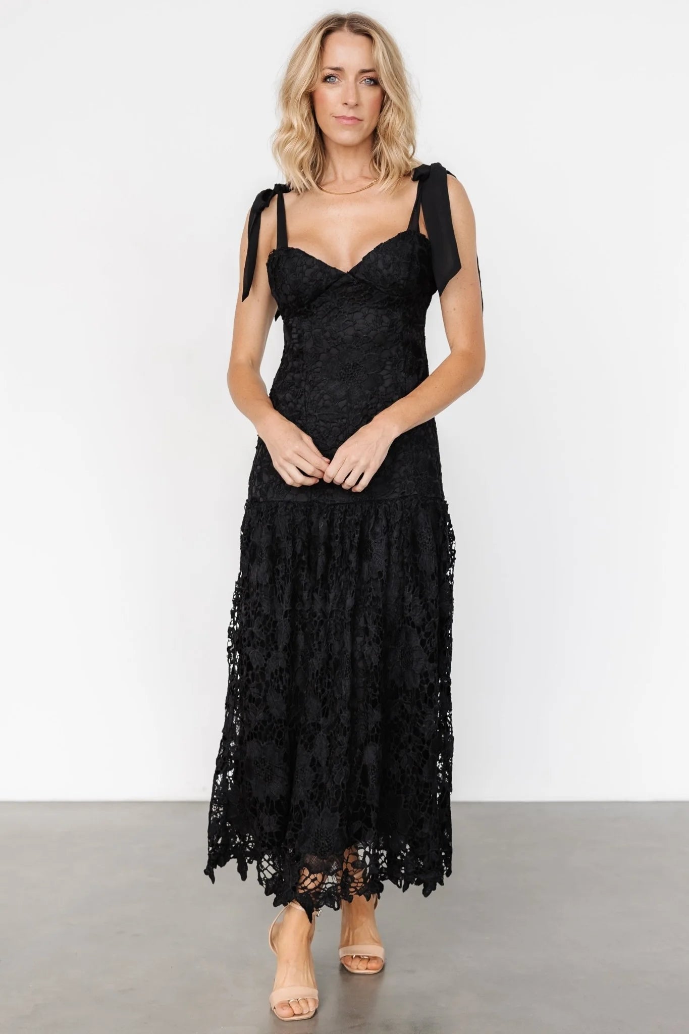 Monte Carlo Lace Midi Dress | Black