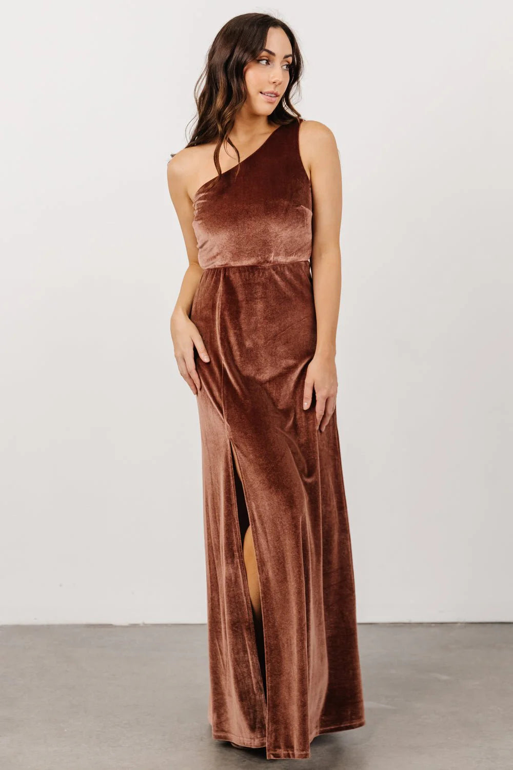 Tatiana Velvet One Shoulder Maxi Dress | Desert Rose