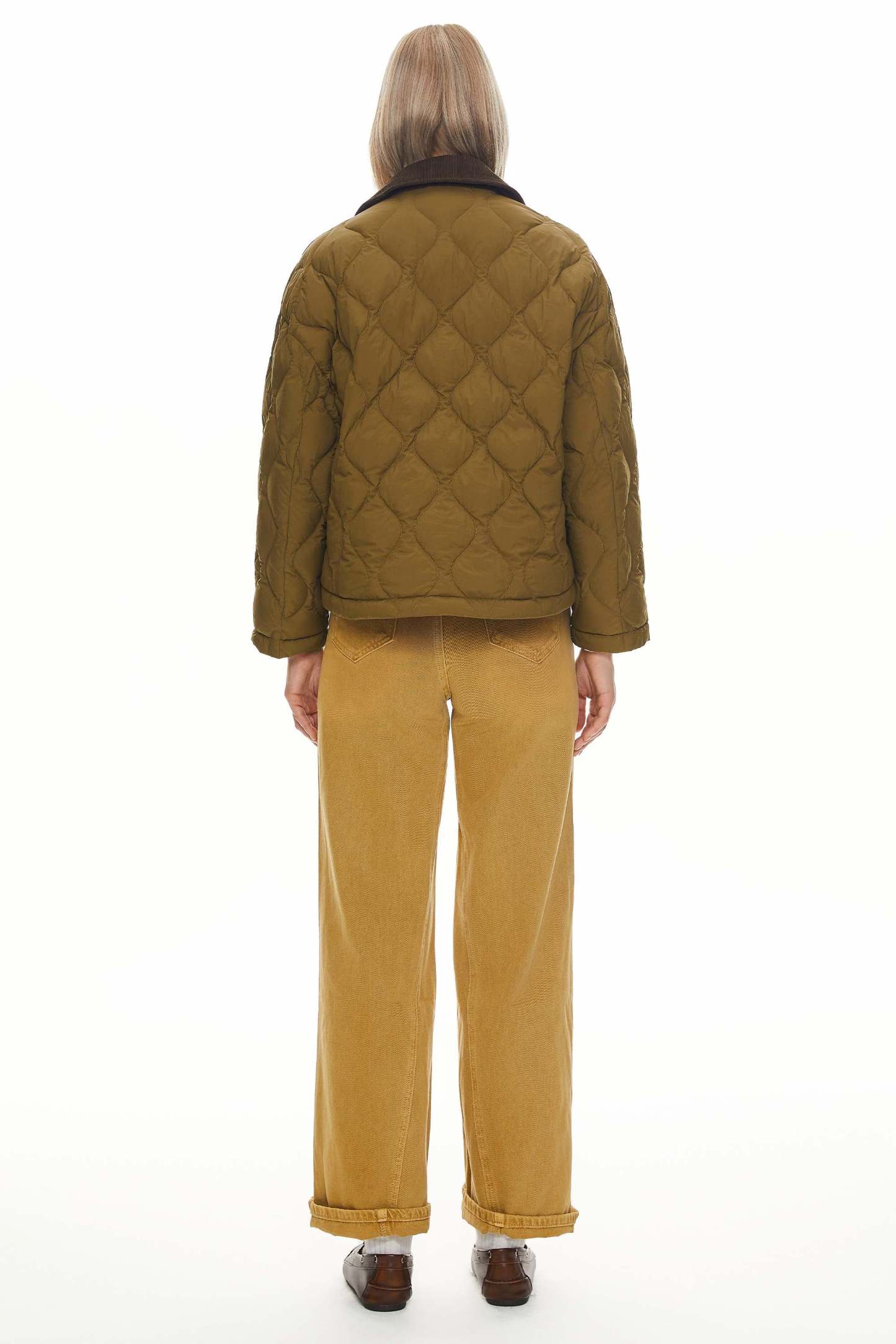 Lightweight Cropped Down Puffer Jacket