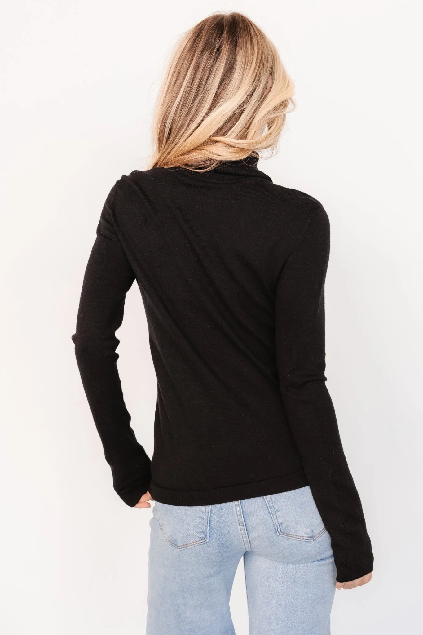 Lorelai Turtleneck Sweater Top | Black