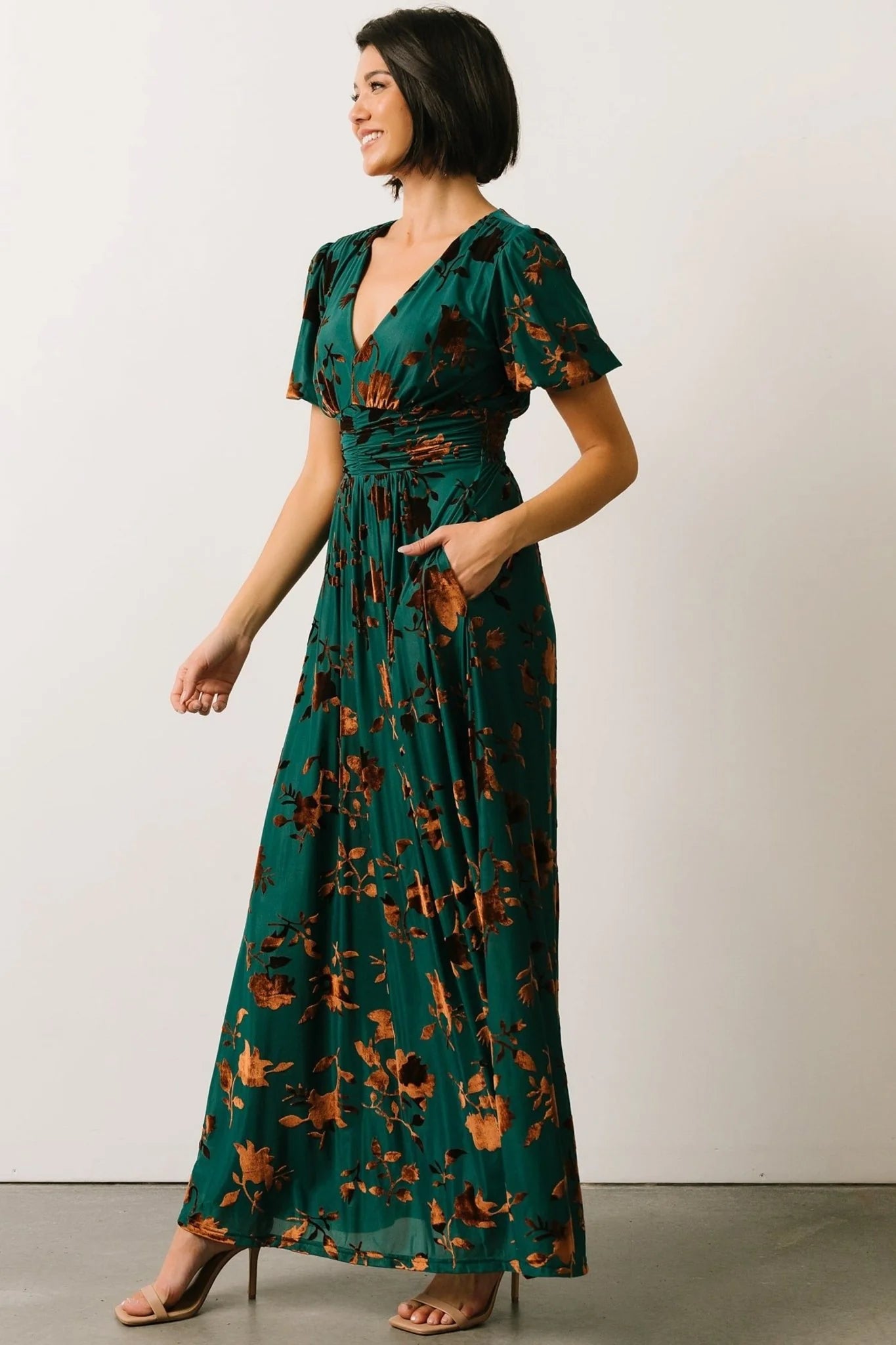 Leslie Velvet Maxi Dress | Bronze + Jade