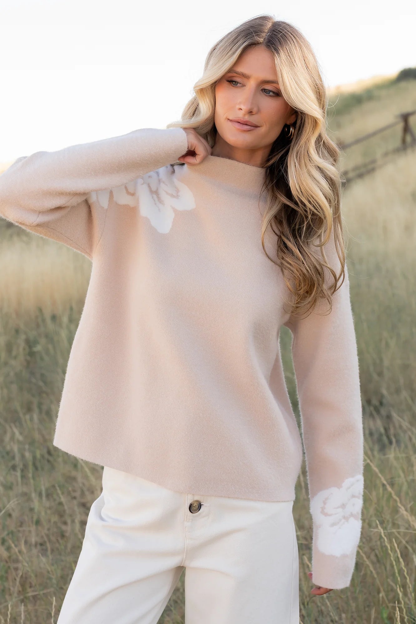 Oda Floral Sweater | Natural + Off White