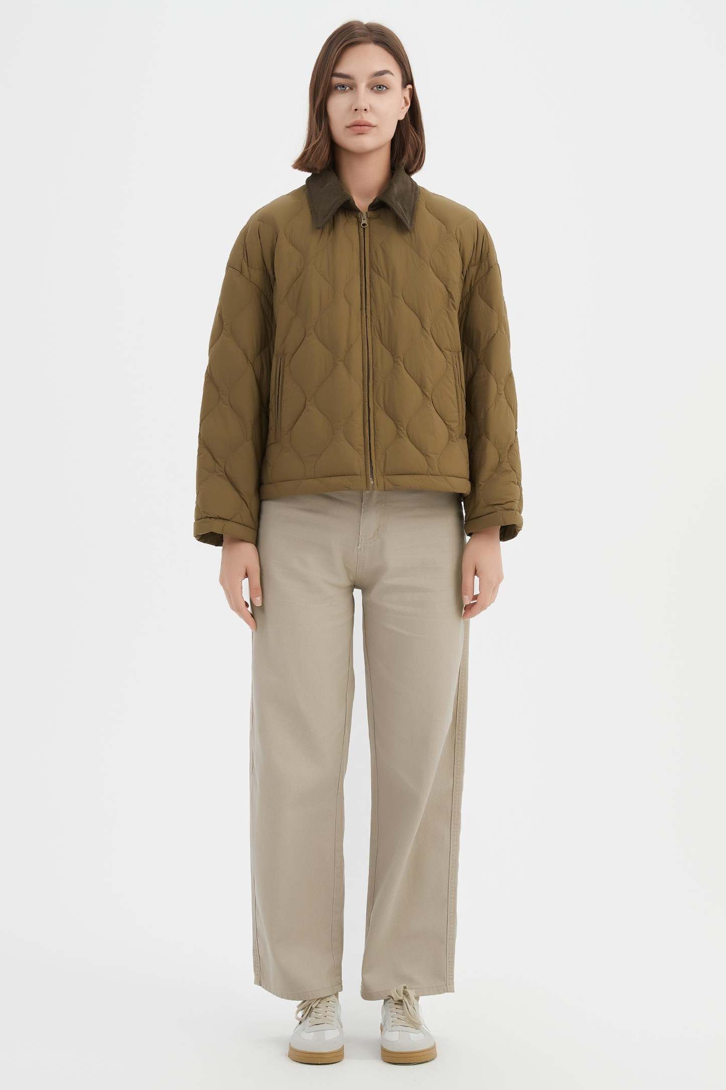 Lightweight Cropped Down Puffer Jacket