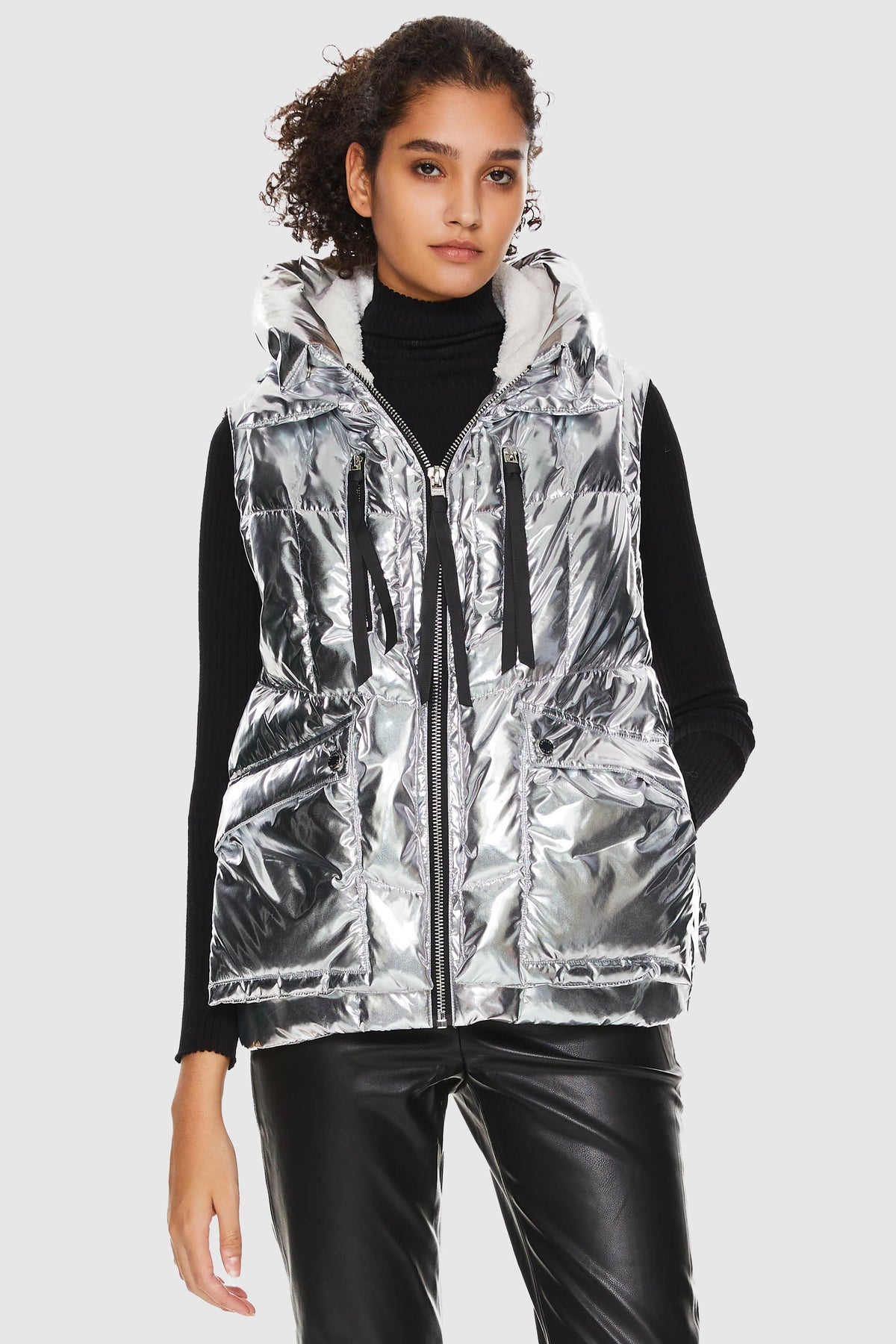 092 Universe® Cropped Chrome Down Vest