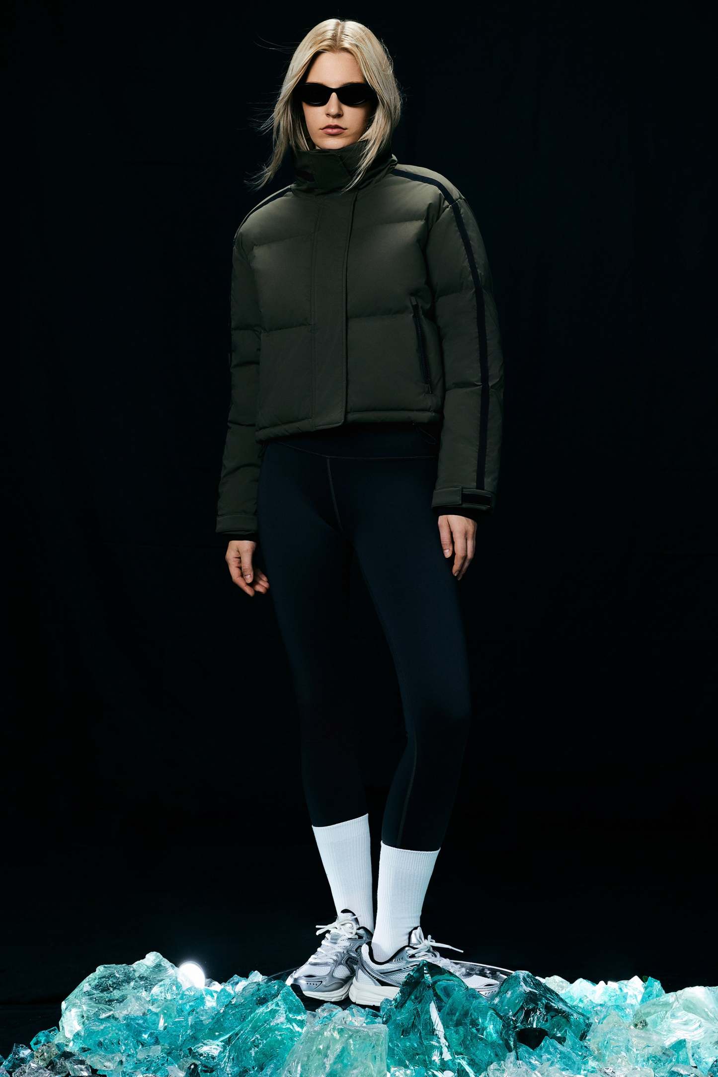 Cropped Quilted Down Puffer Jacket